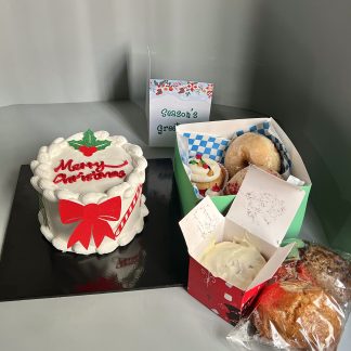 N26,000 christmas set.