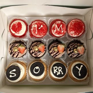 “i’m sorry” cupcake box