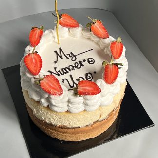biscoff crust cheesecake with cake layer